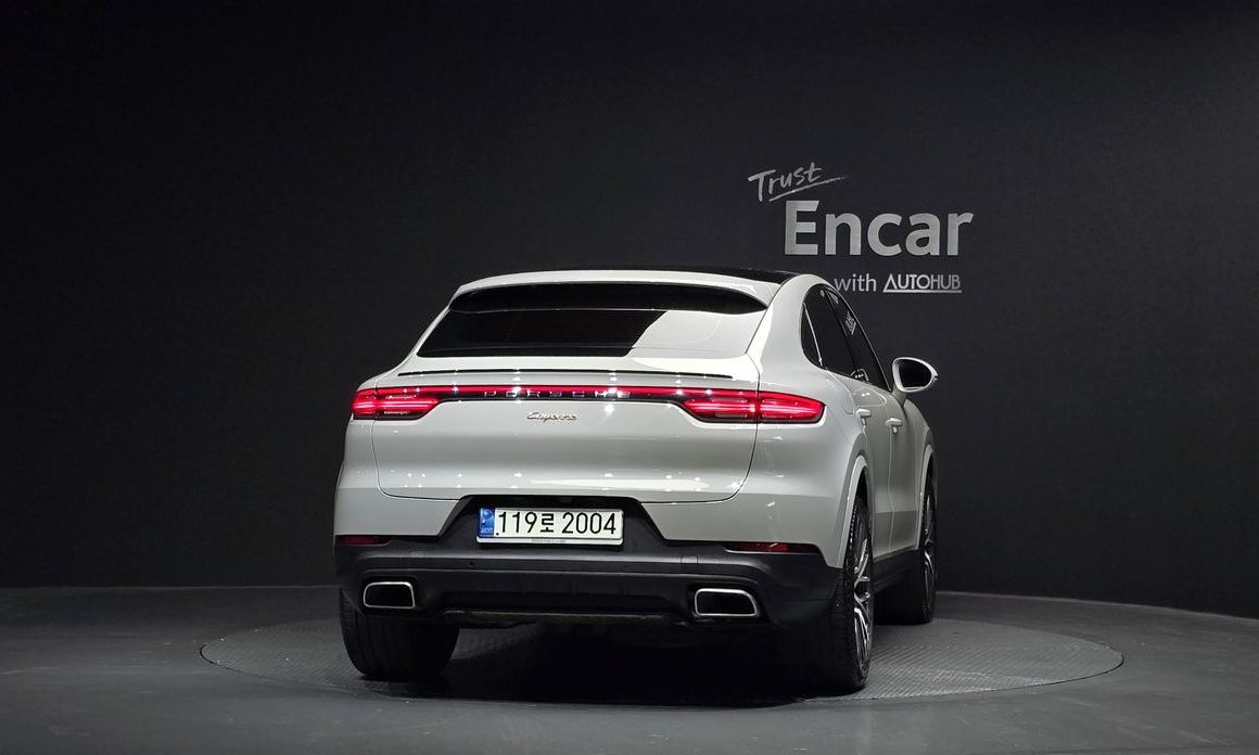 Porsche Cayenne 2021