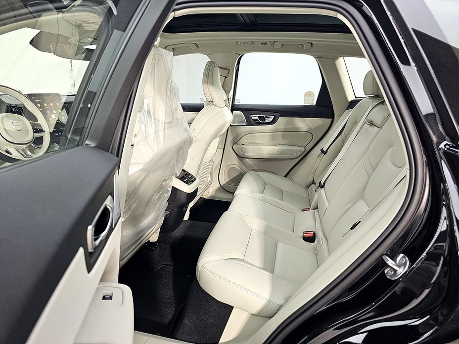 Volvo XC60 2026