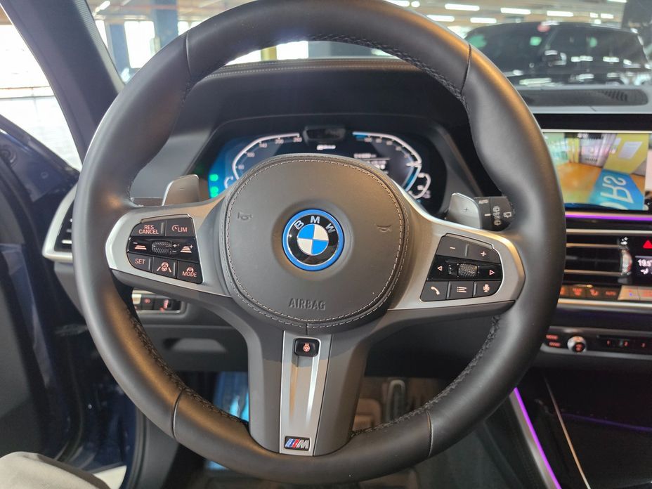 BMW X5 2023