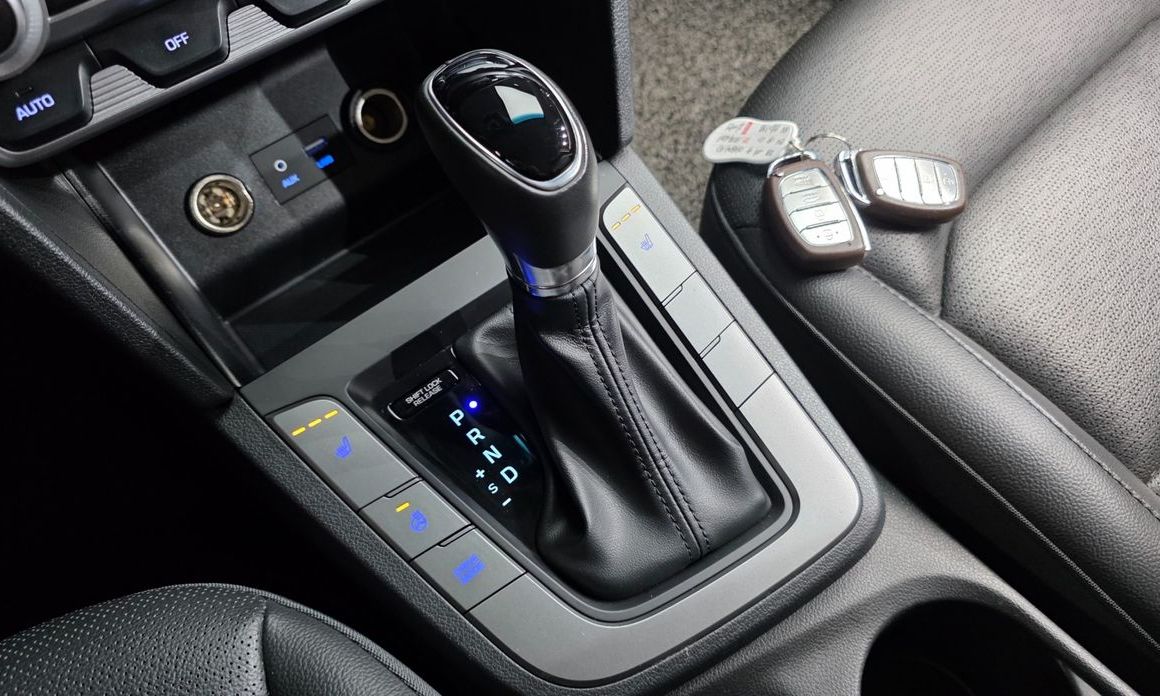 Hyundai AVANTE 2019