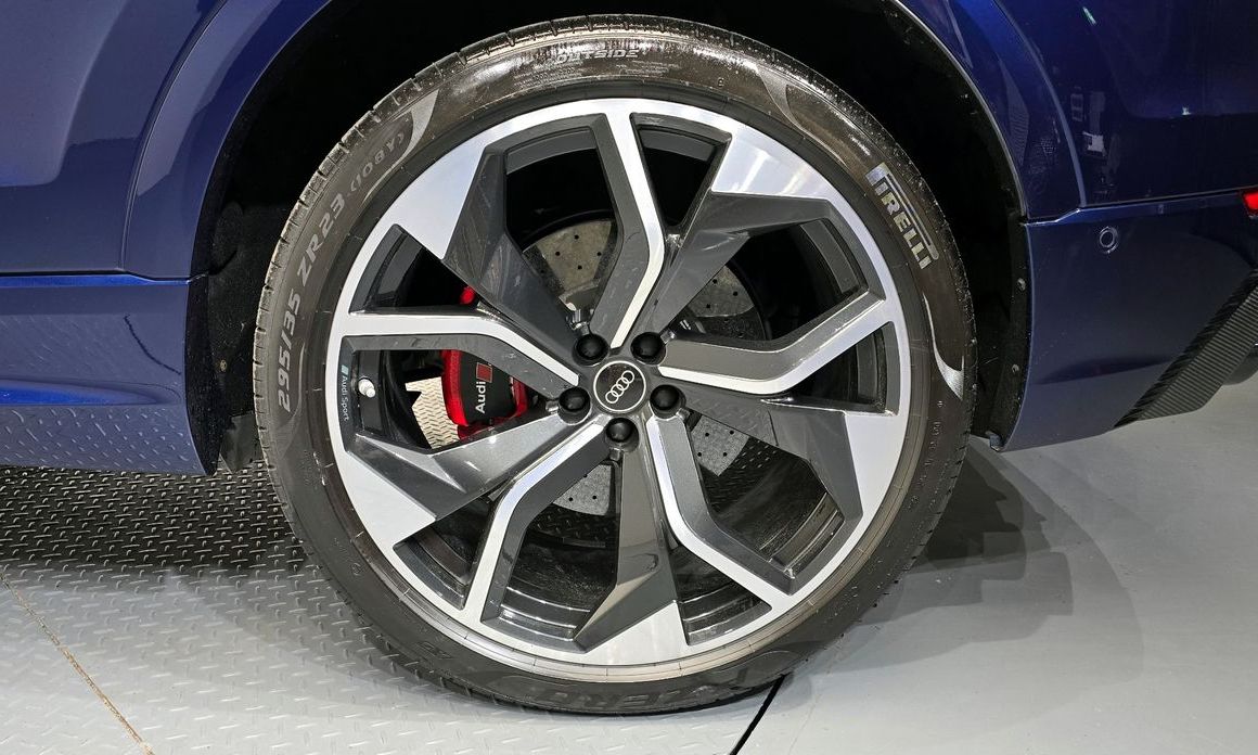 Audi RSQ8 2021