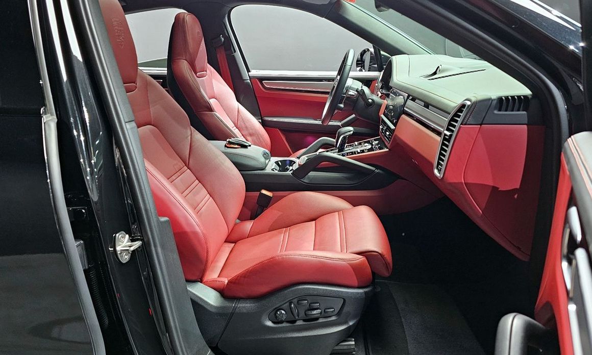 Porsche Cayenne 2023