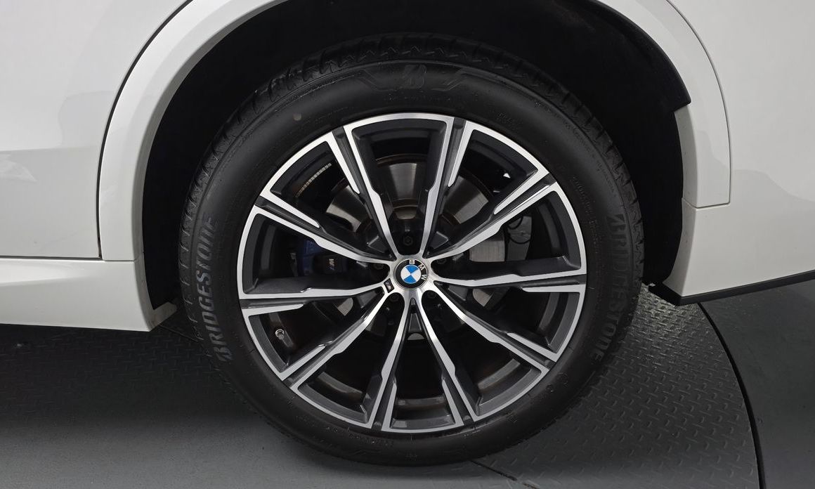 BMW X5 2024