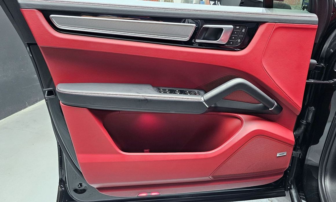 Porsche Cayenne 2023