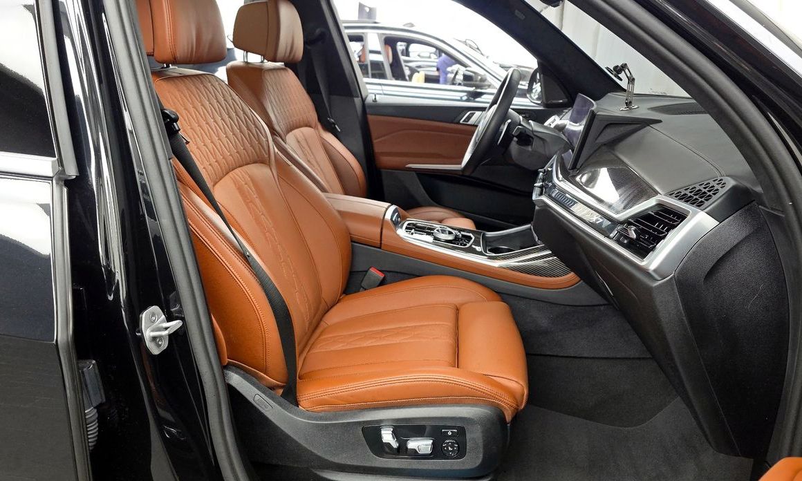 BMW X7 2025