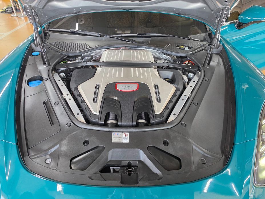 Porsche Panamera 2019