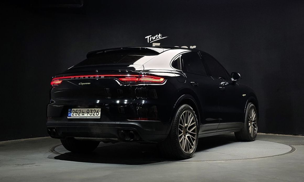 Porsche Cayenne 2023