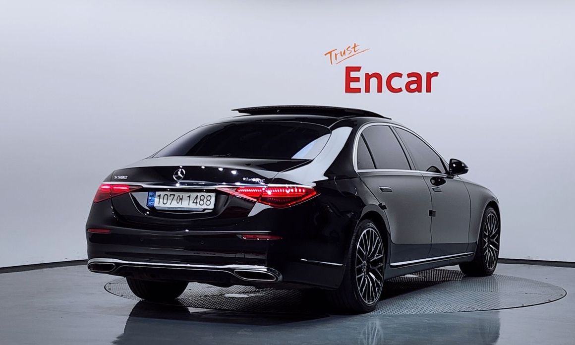 Mercedes-Benz S-Class 2022