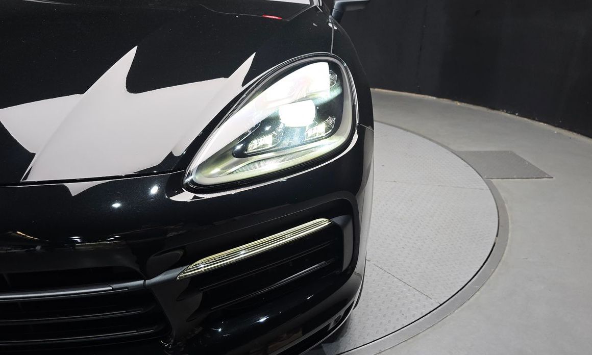 Porsche Cayenne 2023
