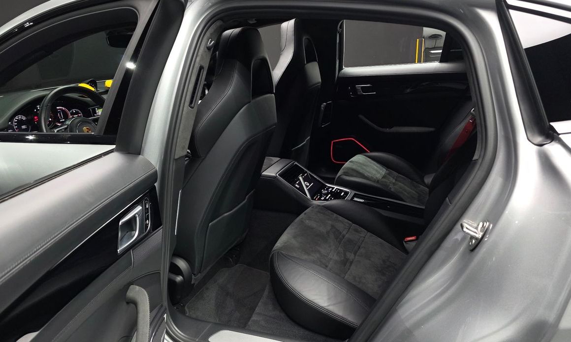 Porsche Panamera 2019
