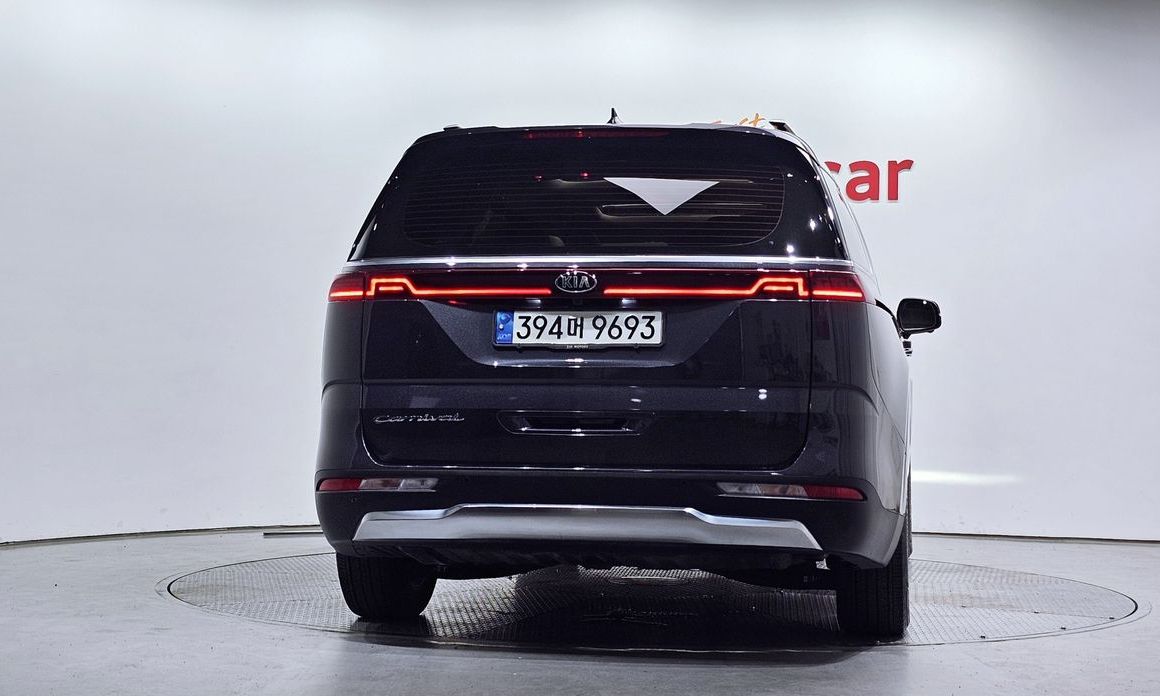 Kia Canival 2021