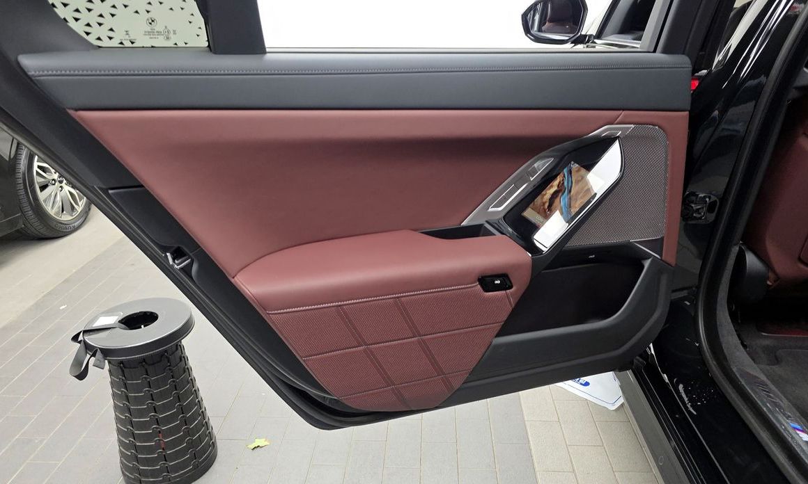 BMW 7-Series 2024