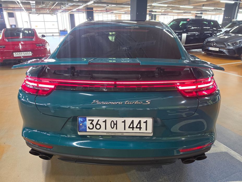 Porsche Panamera 2019