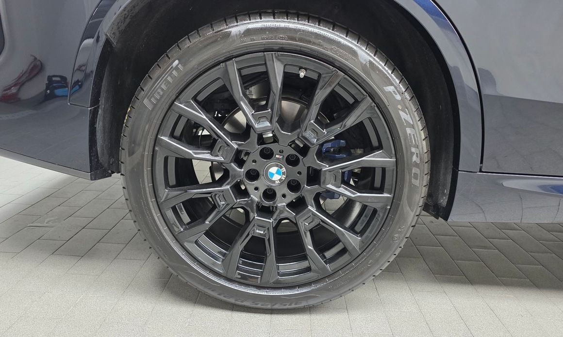 BMW X5 2025