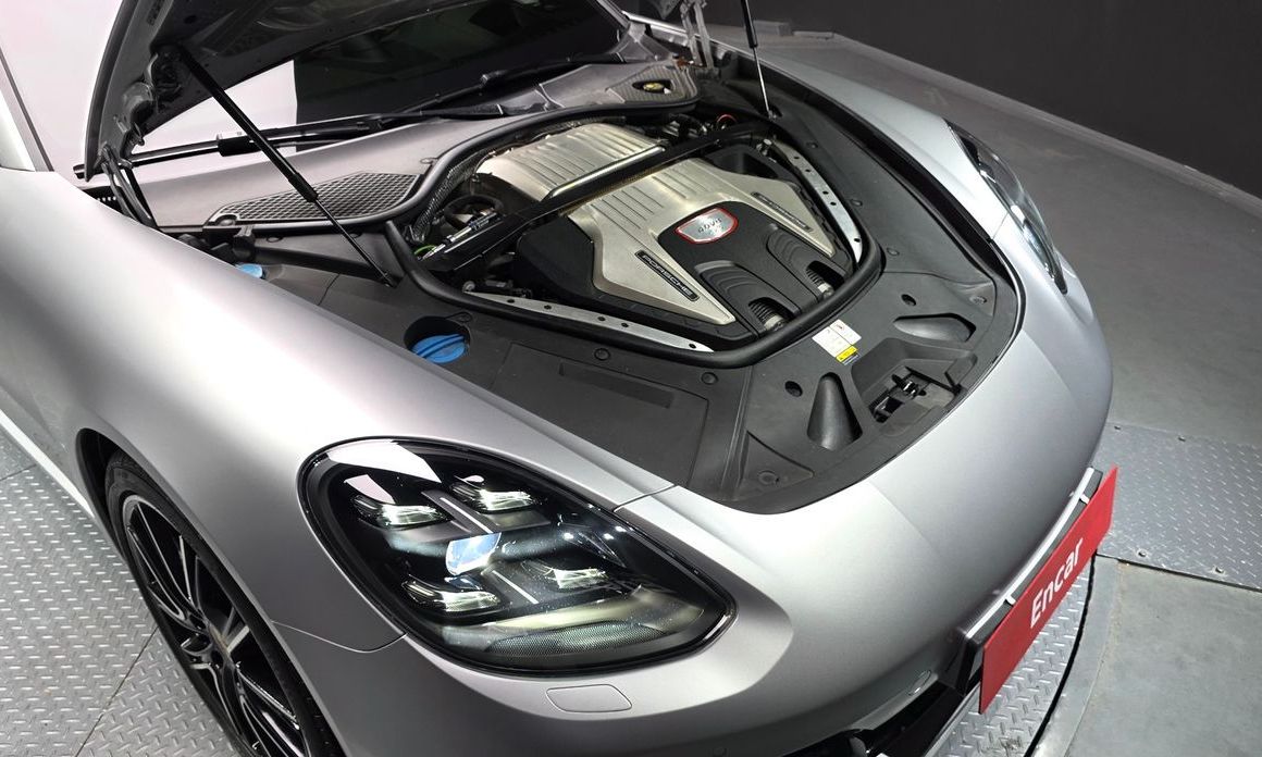 Porsche Panamera 2019
