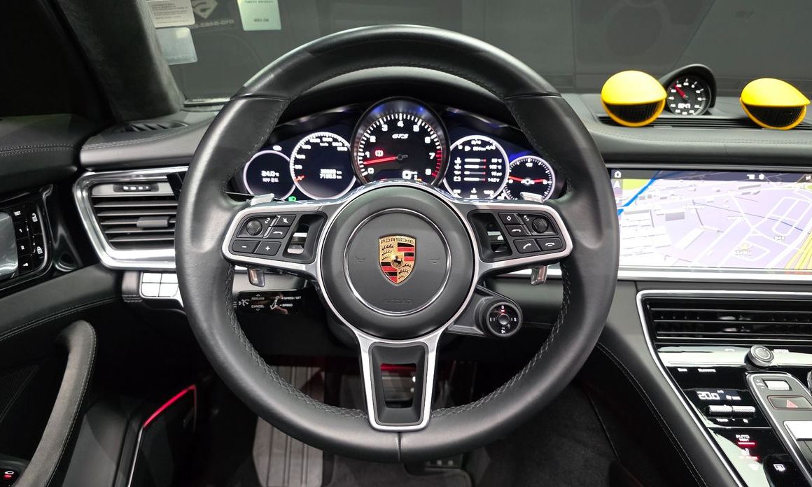 Porsche Panamera 2019