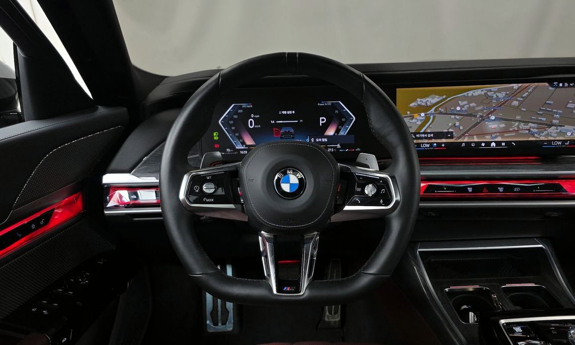 BMW 7-Series 2024