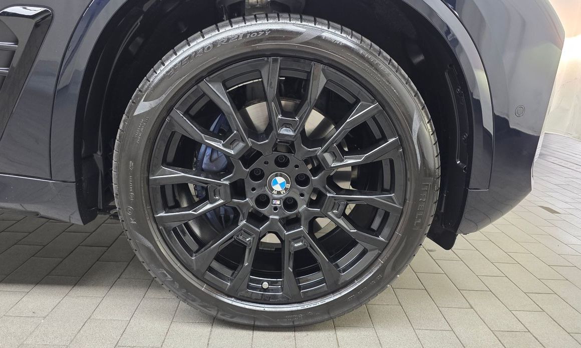 BMW X5 2025