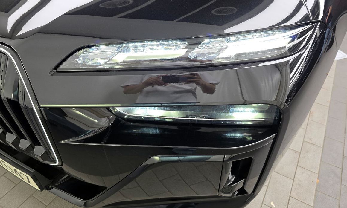 BMW 7-Series 2024