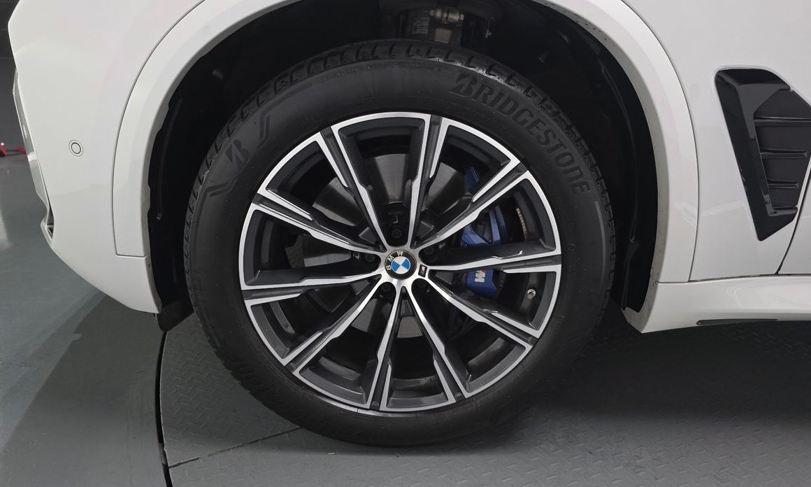 BMW X5 2024