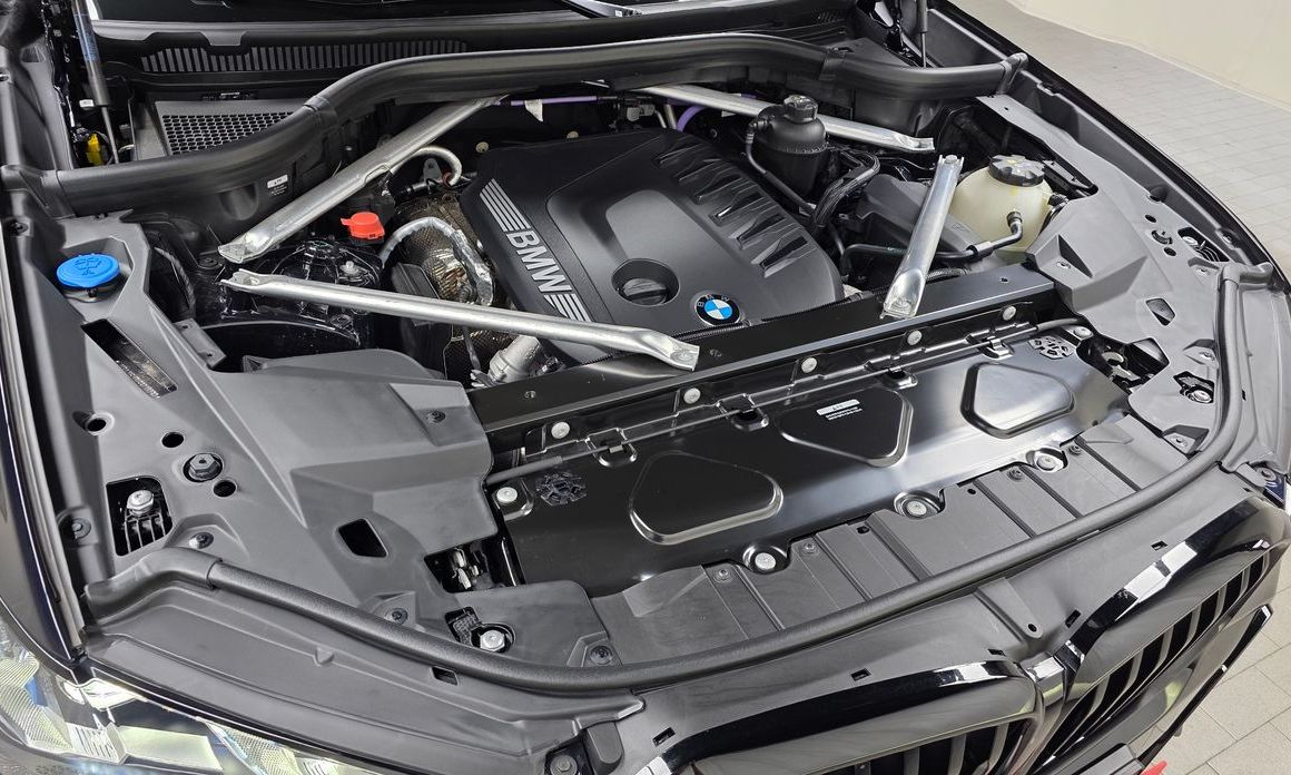 BMW X5 2025
