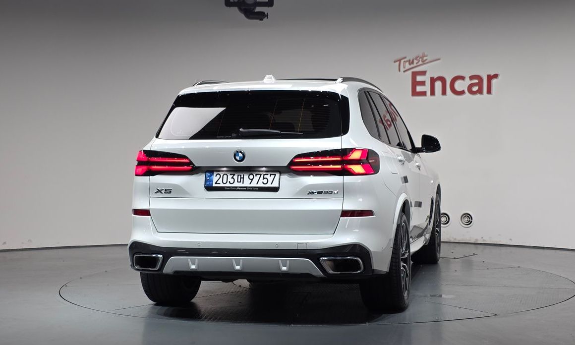 BMW X5 2024