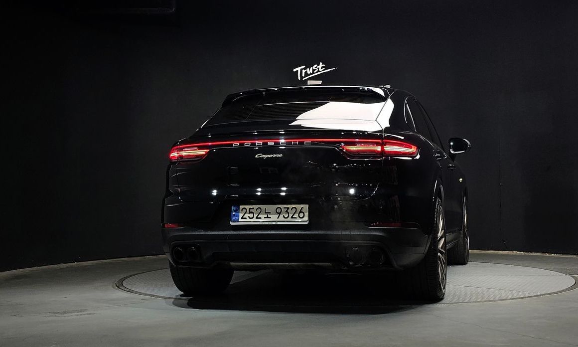 Porsche Cayenne 2023