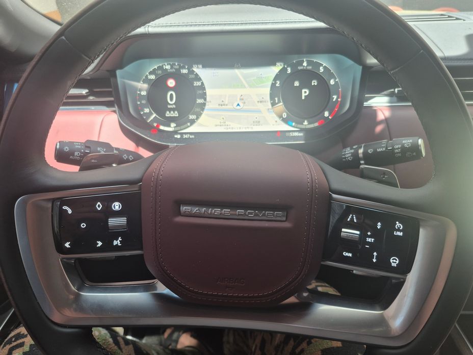 Land Rover Range Rover 2025