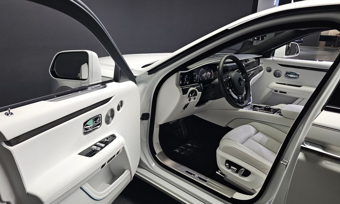 Rolls-Royce Ghost 2023
