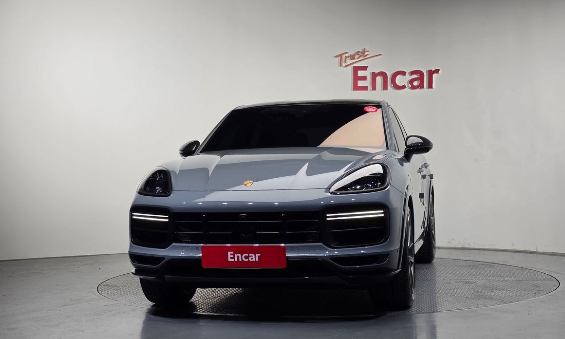 Porsche Cayenne 2022