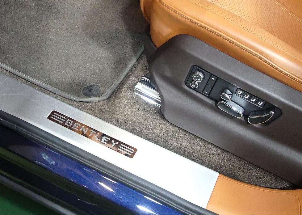 Bentley Bentayga 2021