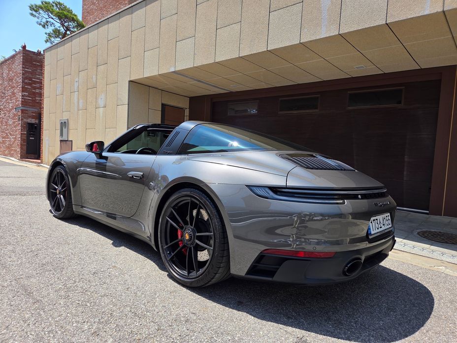Porsche 911 2024