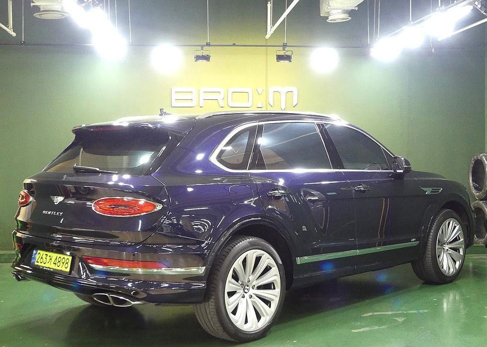 Bentley Bentayga 2021