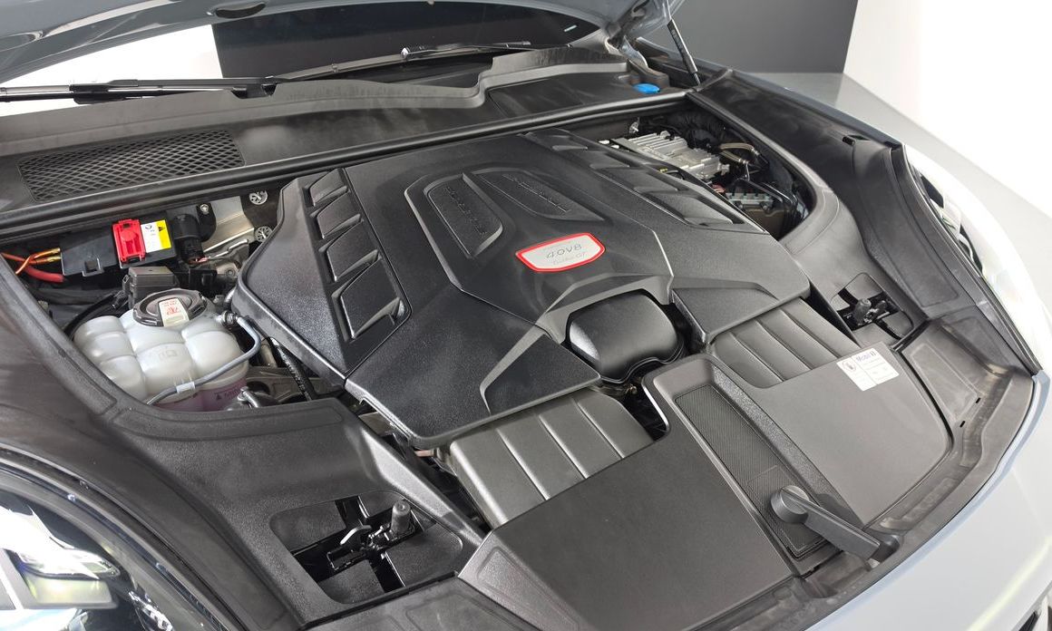 Porsche Cayenne 2022