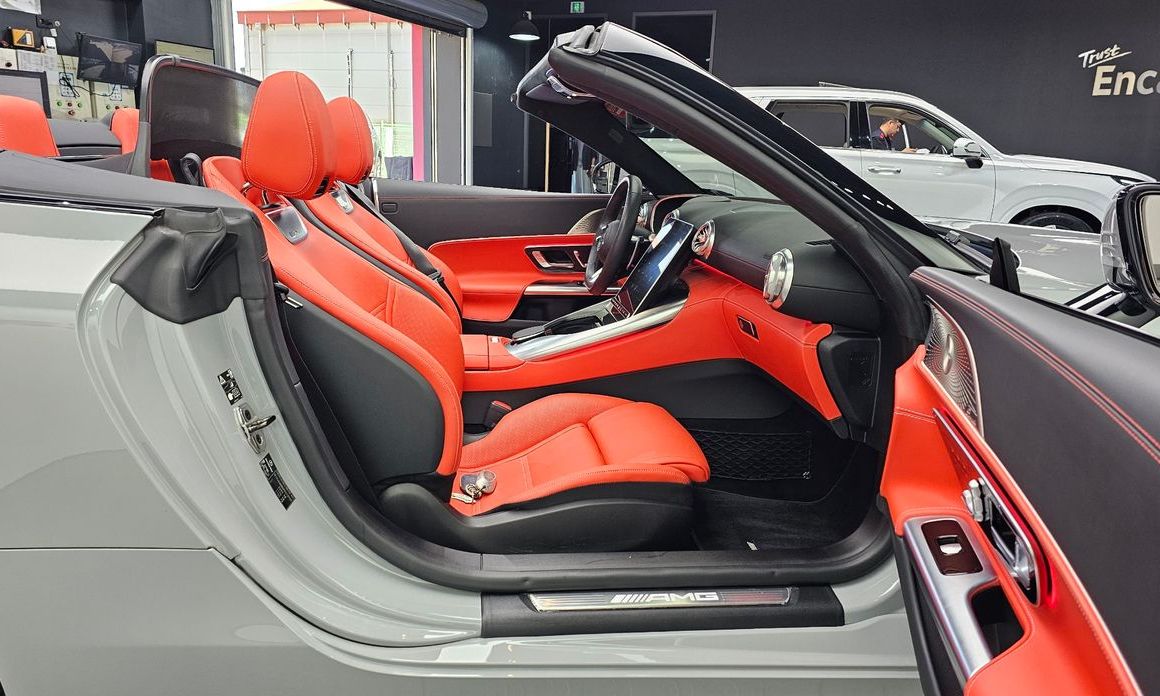 Mercedes-Benz SL-Class 2023