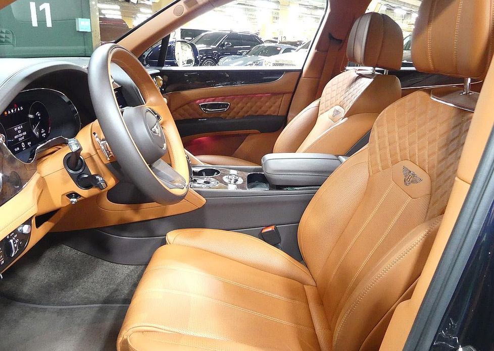 Bentley Bentayga 2021