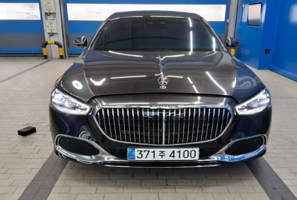 Mercedes-Benz S-Class 2023