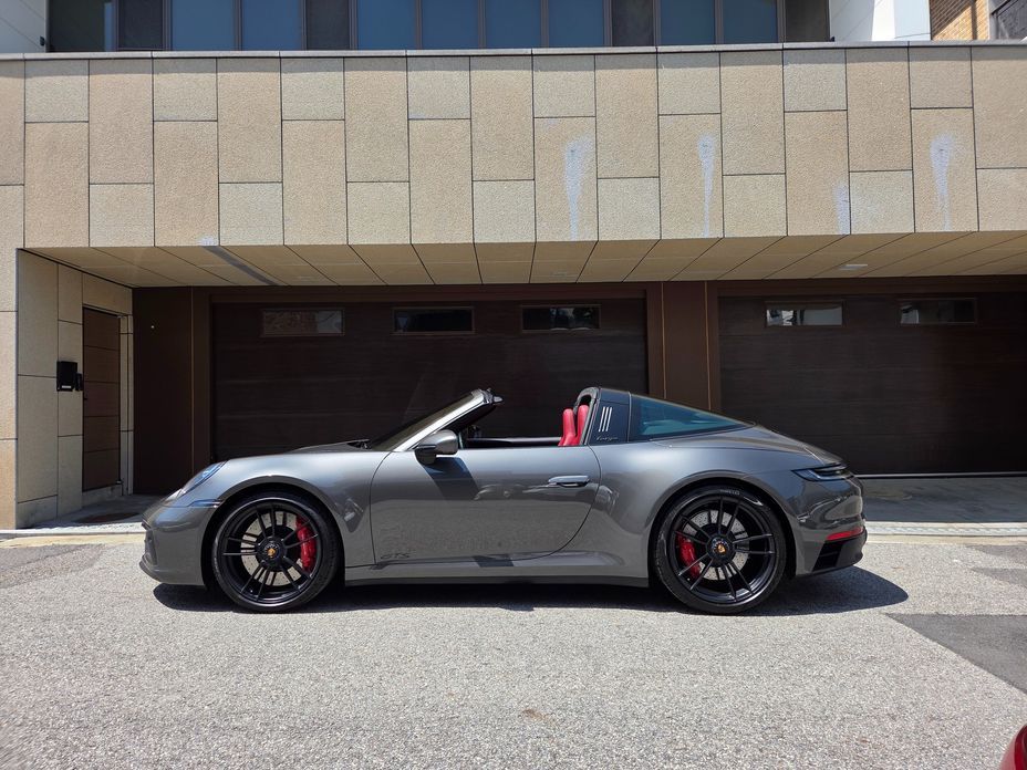 Porsche 911 2024