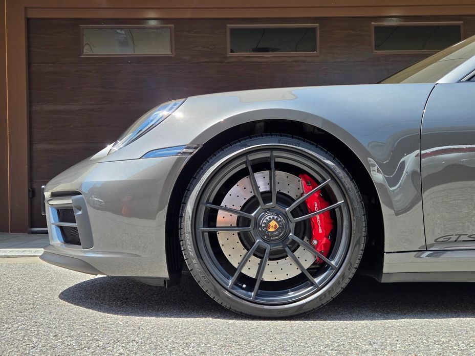 Porsche 911 2024