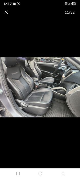 Hyundai Veloster 2013