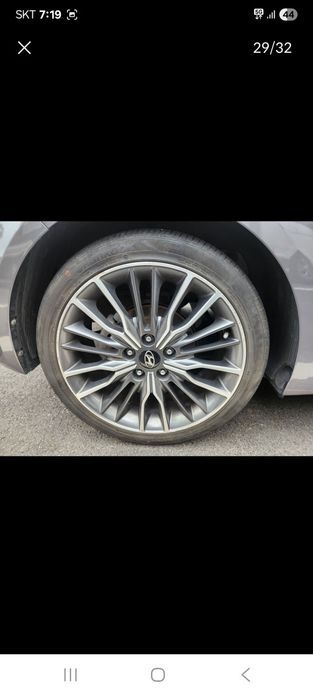 Hyundai Veloster 2013