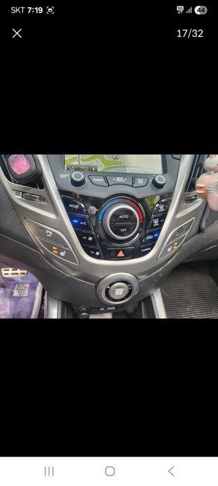 Hyundai Veloster 2013