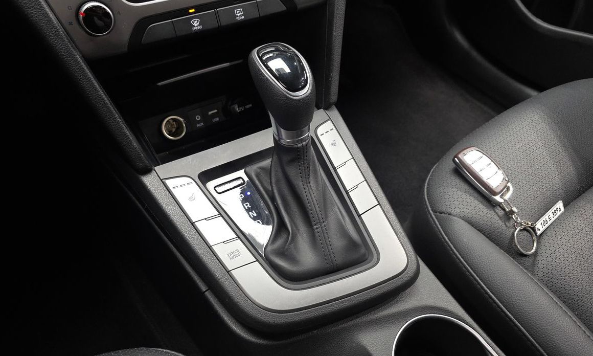 Hyundai AVANTE 2018