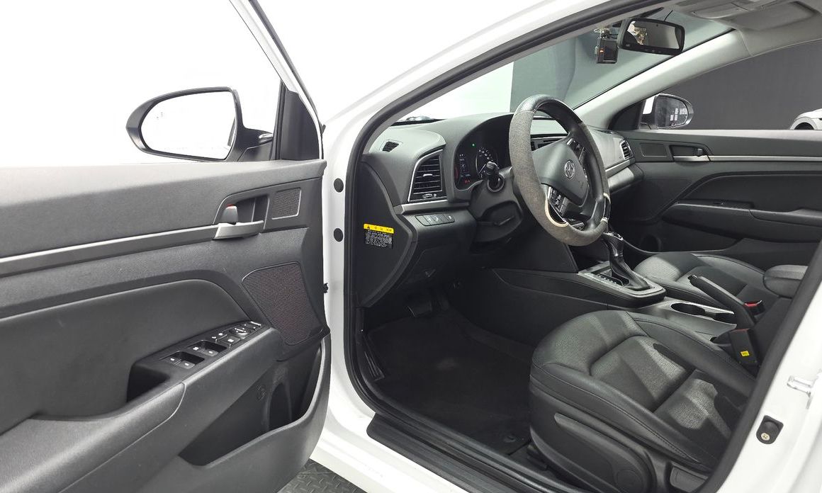 Hyundai AVANTE 2018