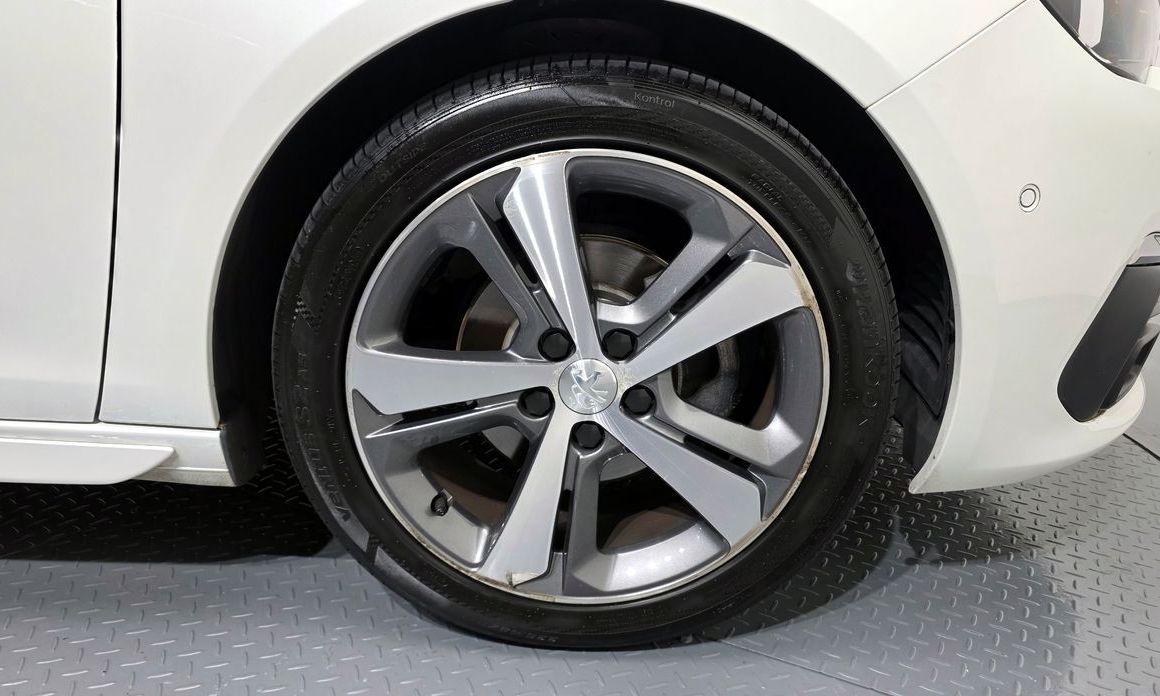 Peugeot 308 2019