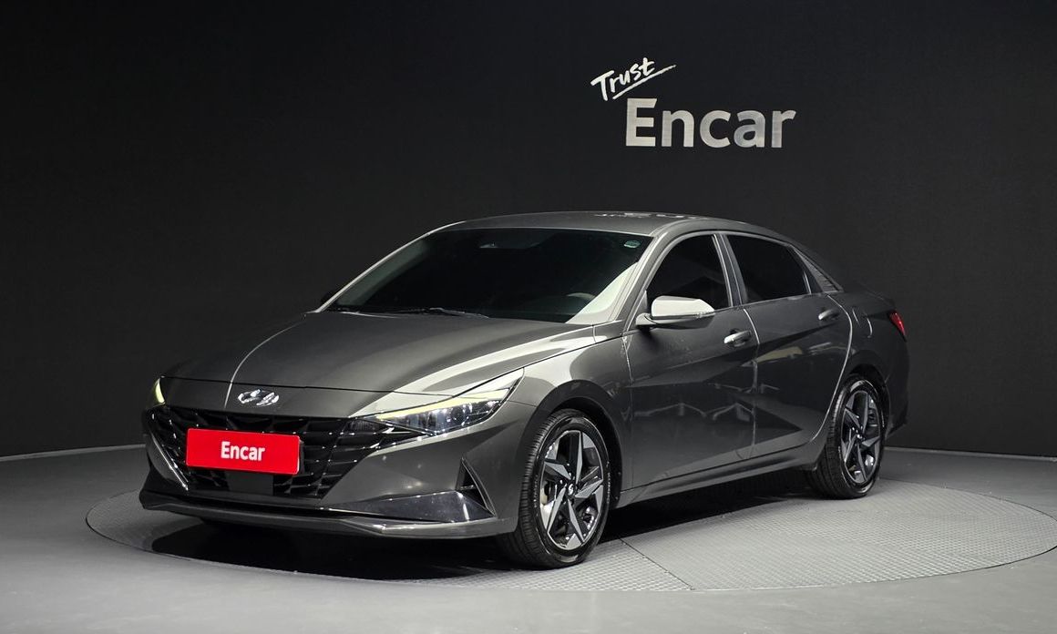 Hyundai AVANTE 2021