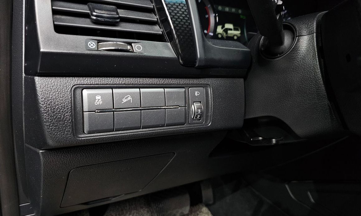 KG_Mobility_Ssangyong Rexton 2020