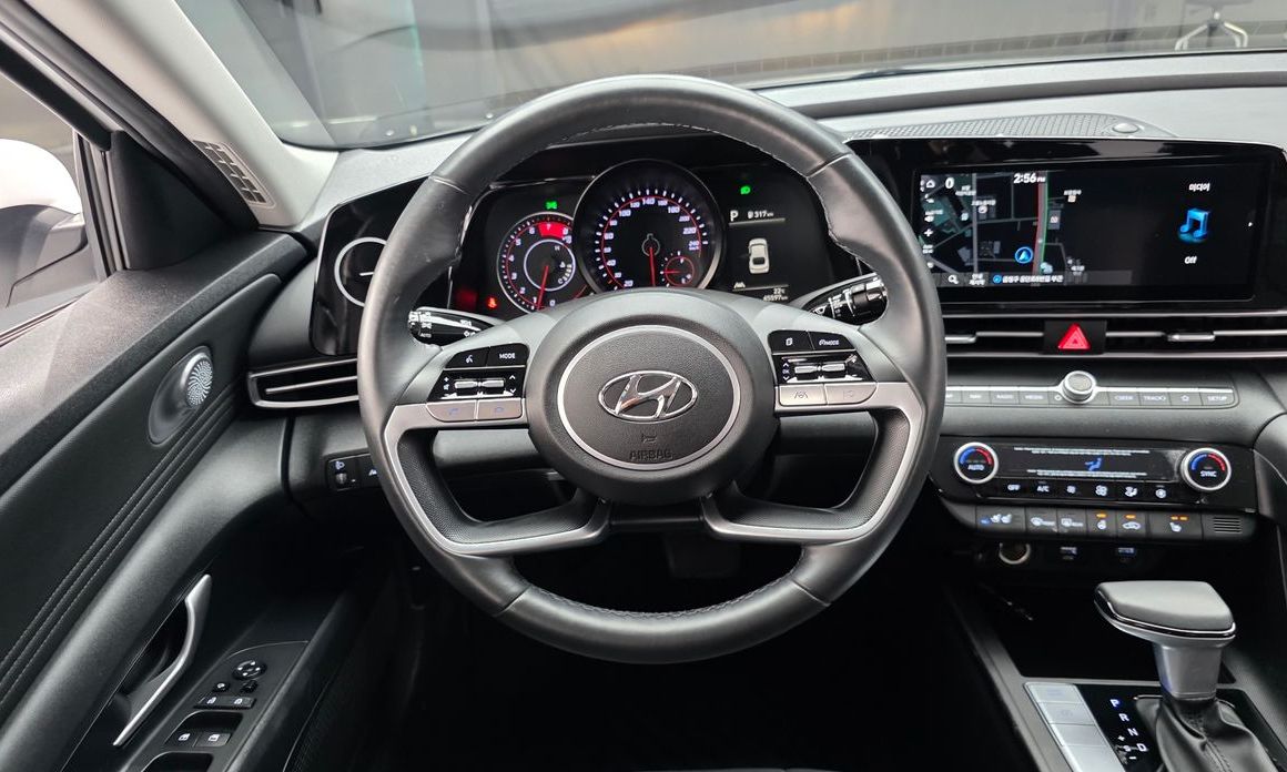 Hyundai AVANTE 2021