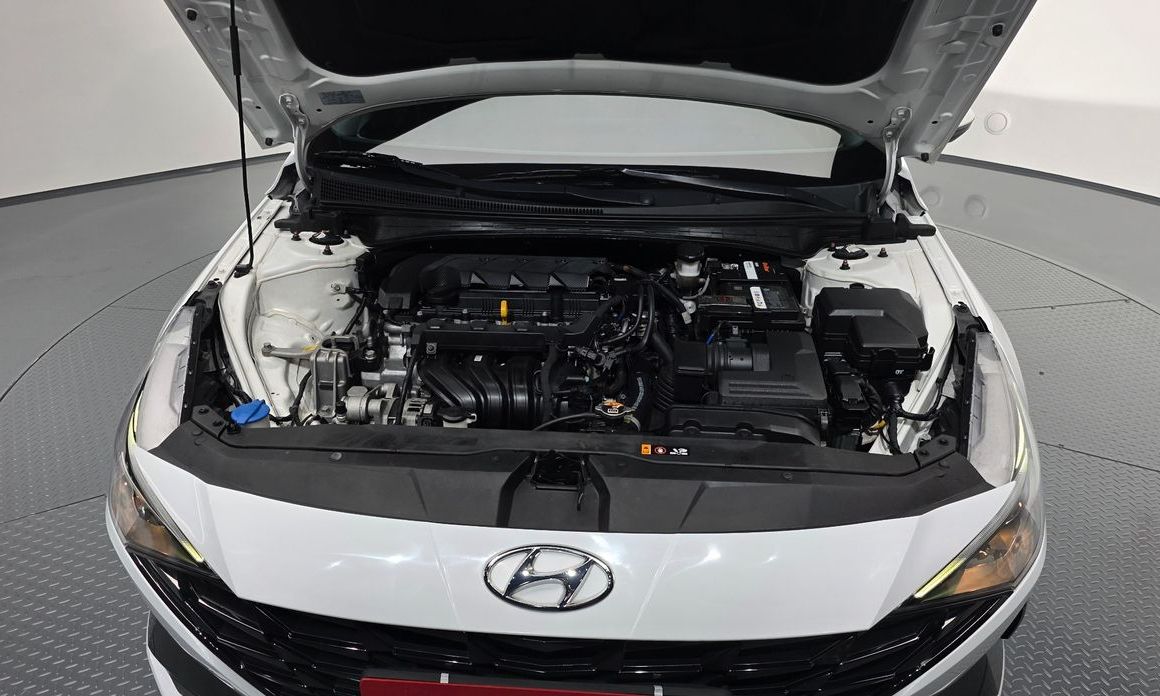 Hyundai AVANTE 2021