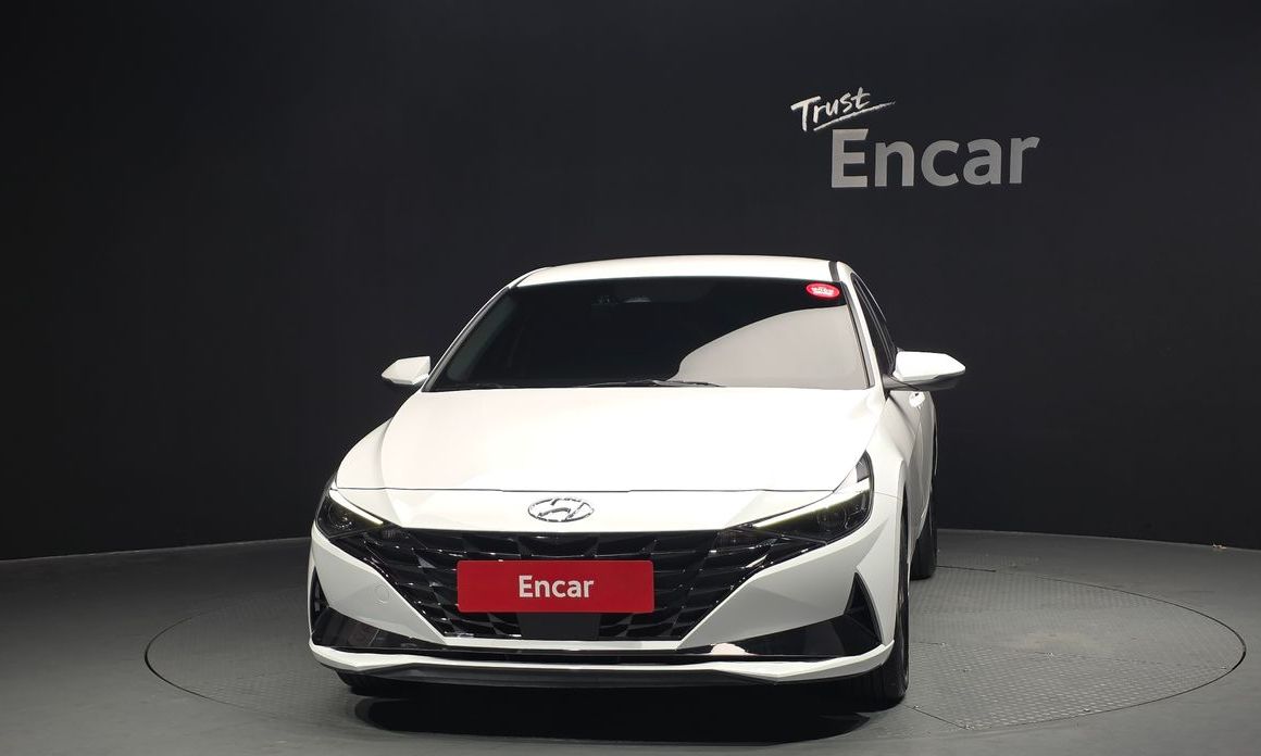 Hyundai AVANTE 2023